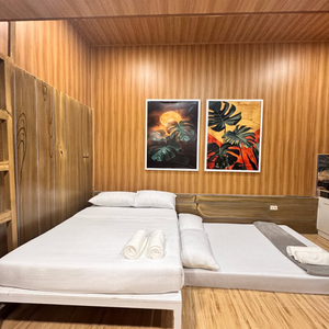 Room Good for 4