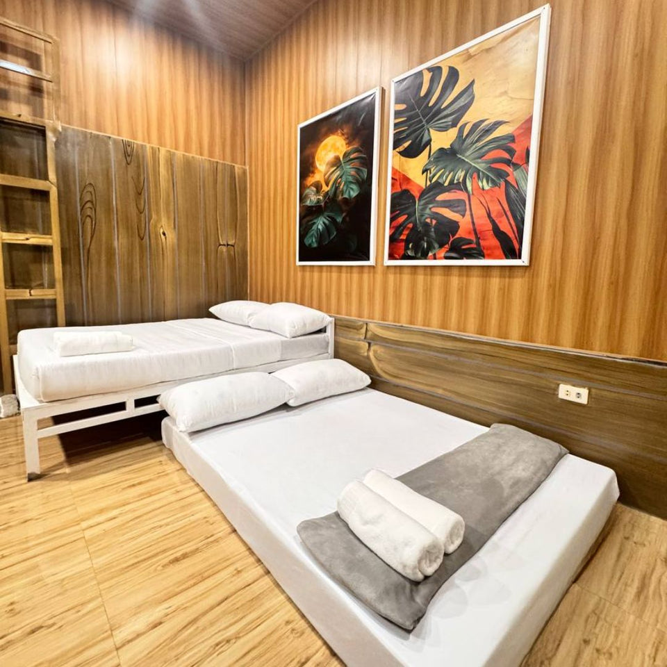 Room Good for 4