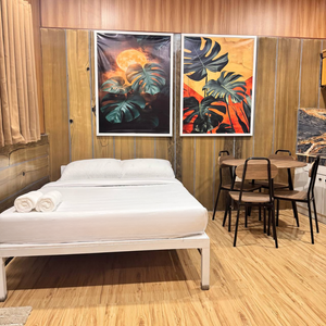 Room Good for 2